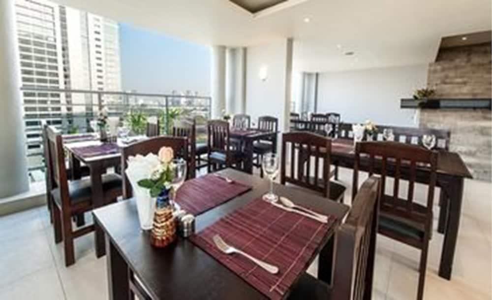 Pinnacle Lumpinee Park Hotel Бангкок Екстер'єр фото