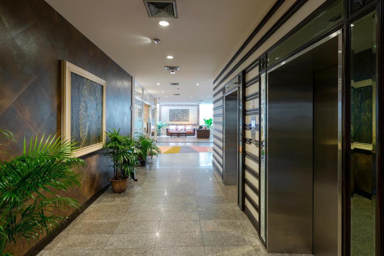 Pinnacle Lumpinee Park Hotel Бангкок Екстер'єр фото